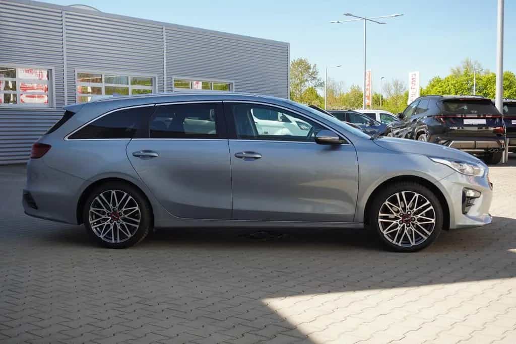 Kia Ceed GT-Line 1.4 T-GDI LED Navi Kamera Tempomat 01/2020-photo-4