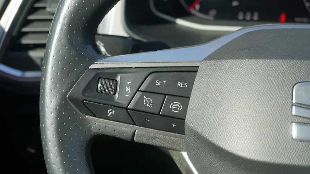 Seat Ateca 1.5 TSI FR LED Navi Panorama ACC Beats PDC 05/2021-photo-13