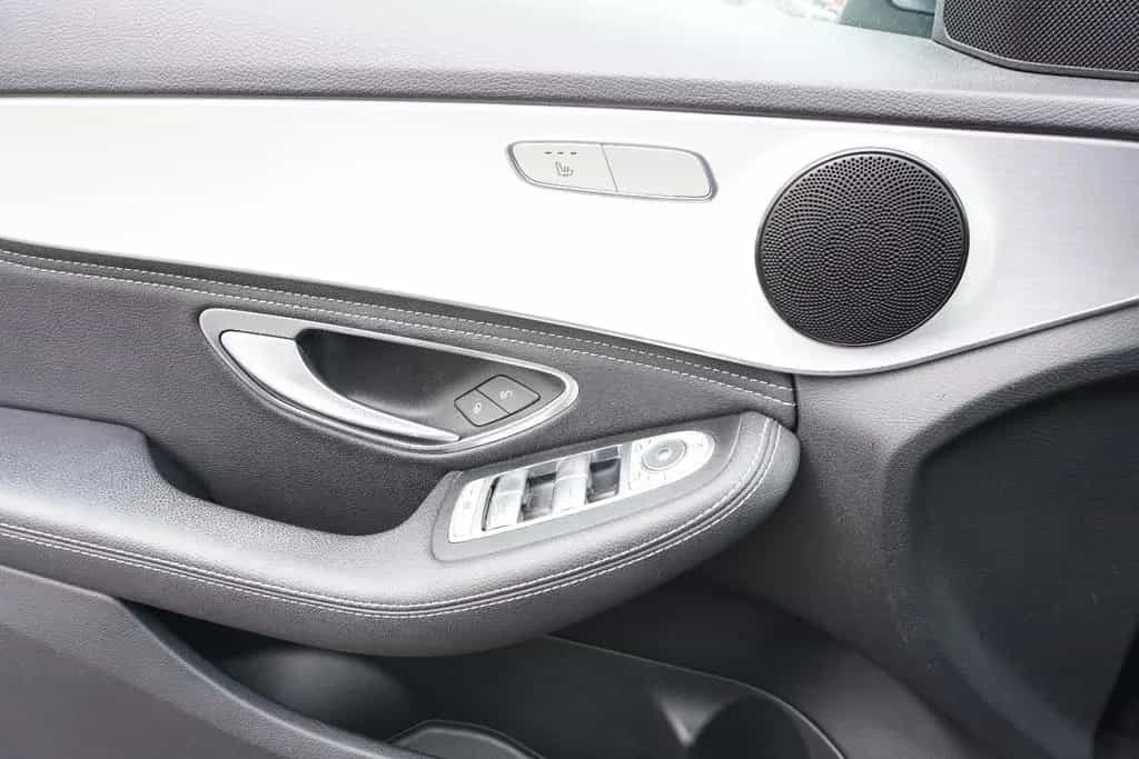 Mercedes-Benz C 180 T CGI *Avantgarde*Navi*Teilleder*GARANTIE 06/2015-photo-31