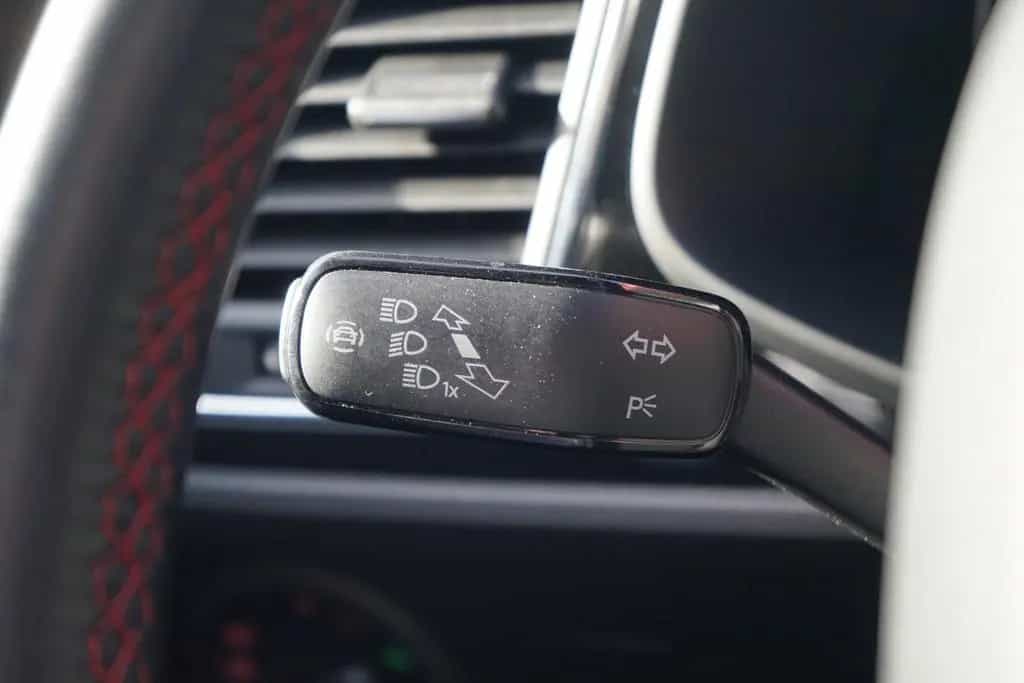 Seat Leon 1.5 TSI FR DSG LED Navi ACC Beats DAB PDC 09/2020-photo-25