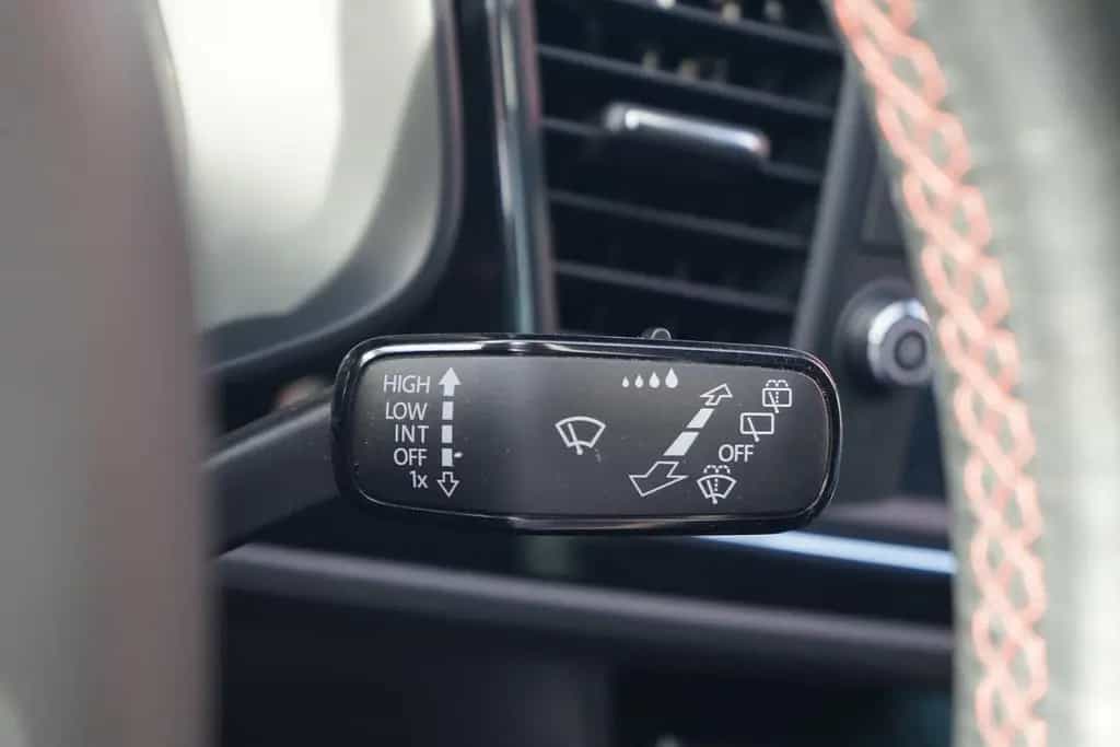 Seat Leon 1.5 TSI FR DSG LED Navi ACC Beats DAB PDC 09/2020-photo-27