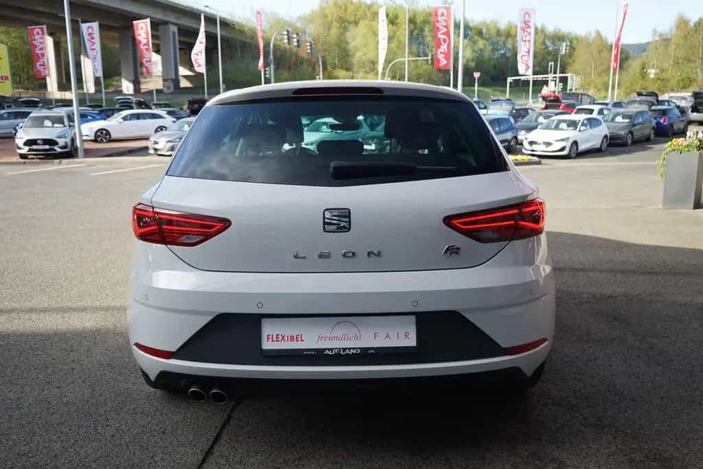 Seat Leon 1.5 TSI FR DSG LED Navi ACC Beats DAB PDC 09/2020-photo-6