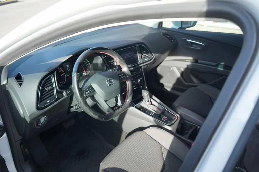 Seat Leon 1.5 TSI FR DSG LED Navi ACC Beats DAB PDC 09/2020-photo-9