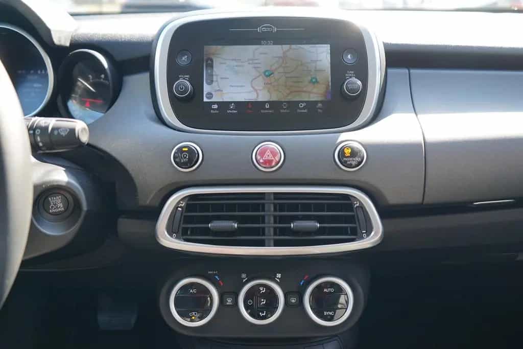 Fiat 500X 1.4 MultiAir Automatik Navi Sitzheizung PDC 08/2018-photo-15