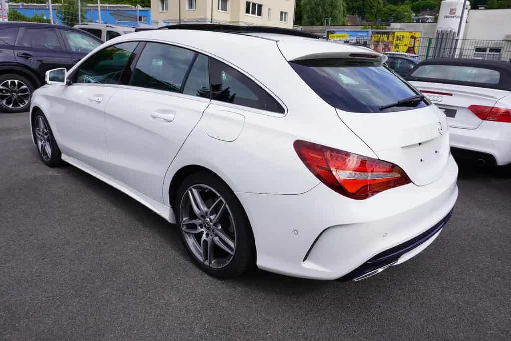 Mercedes-Benz CLA 180 CLA Shooting Brake*AMG-Line*Pano*LED*NAV 10/2018-photo-4