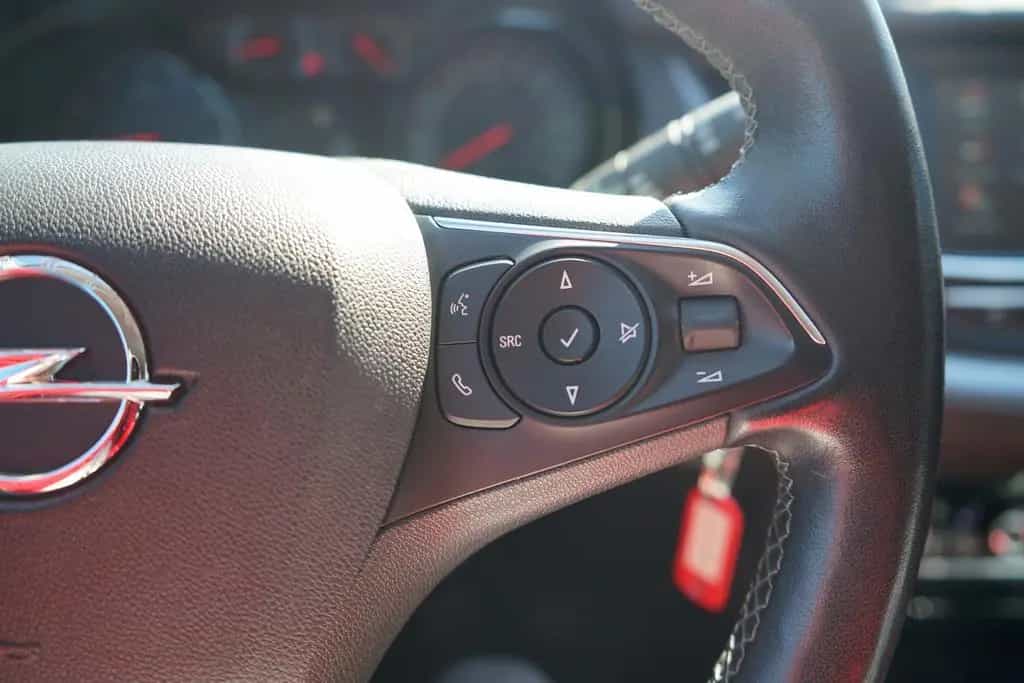 Opel Grandland X 1.2 LED Totwinkel Kamera AHK DAB PDC 06/2019-photo-23