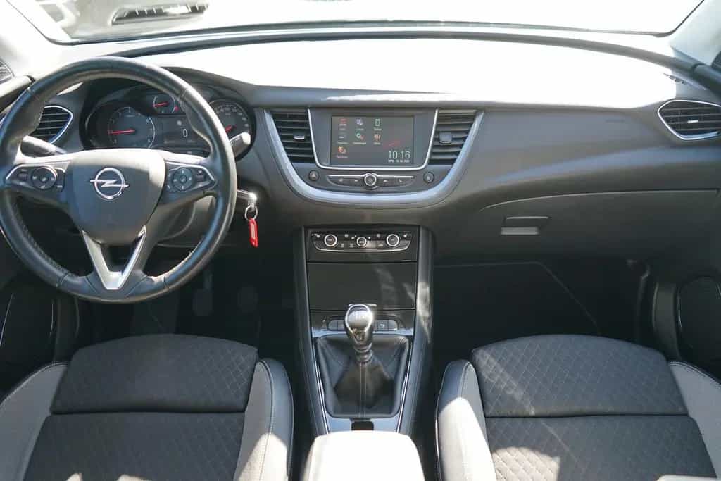 Opel Grandland X 1.2 LED Totwinkel Kamera AHK DAB PDC 06/2019-photo-4
