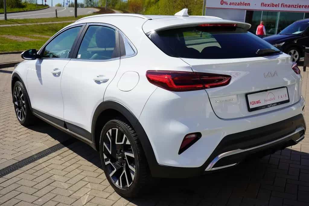 Kia XCeed 1.5 T-GDI Aut. Navi Tempomat Kamera LED 03/2023-photo-3