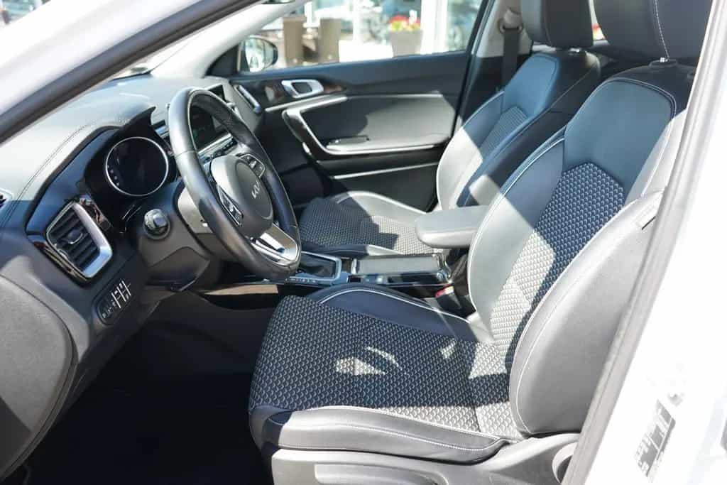 Kia XCeed 1.5 T-GDI Aut. Navi Tempomat Kamera LED 03/2023-photo-36