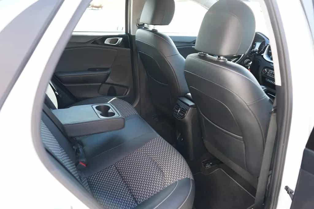 Kia XCeed 1.5 T-GDI Aut. Navi Tempomat Kamera LED 03/2023-photo-40