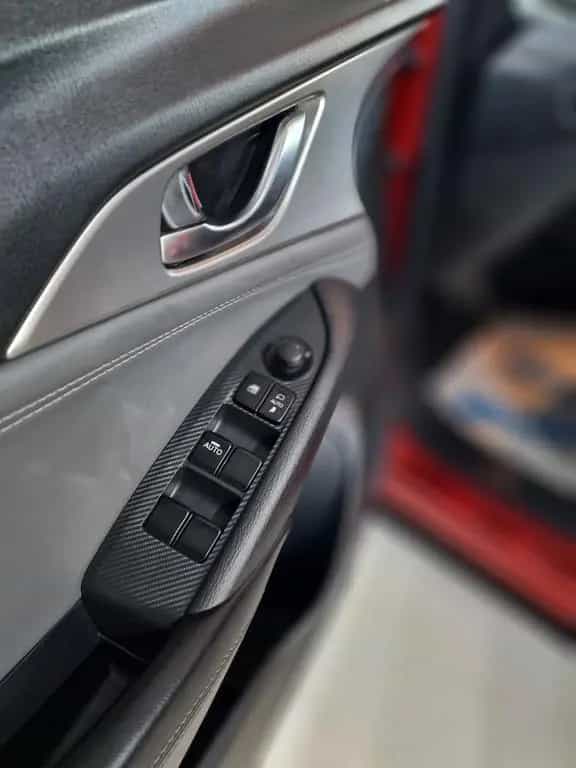 Mazda CX-3 Sports-Line - Allrad -Top Ausstattung-AHK 06/2020-photo-28
