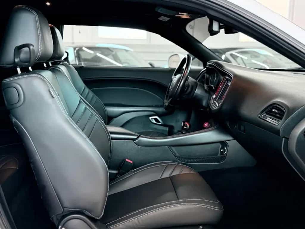 Dodge Challenger 01/2019-photo-15