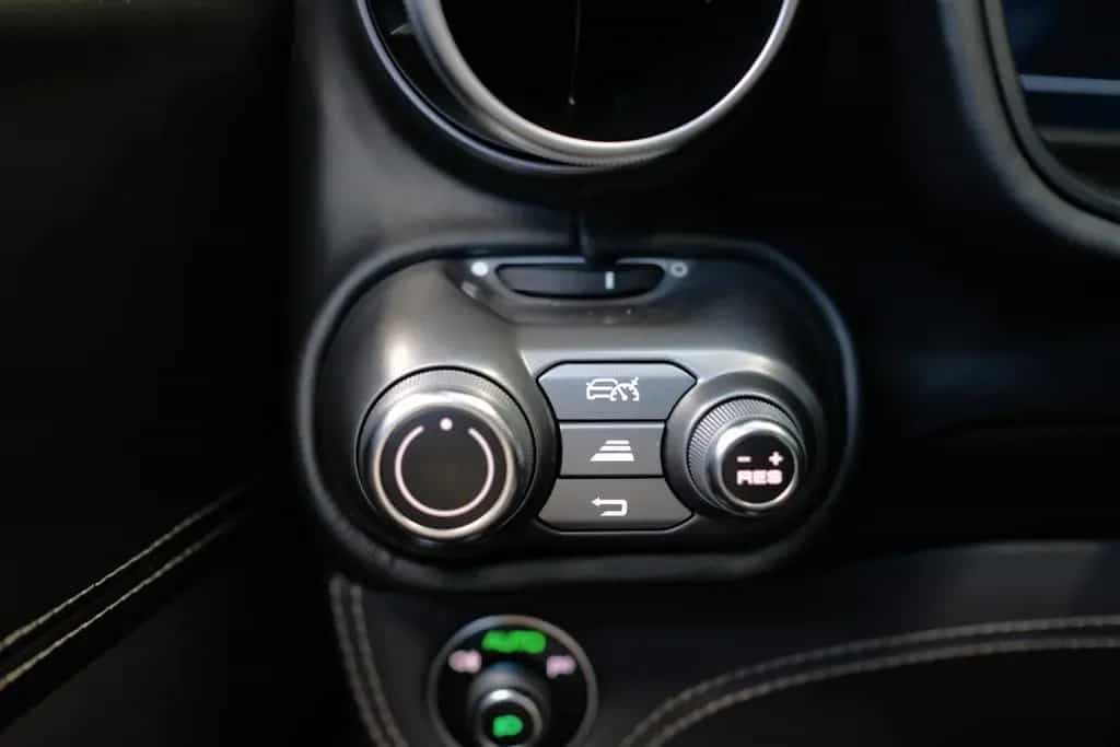 Ferrari Portofino M/CARBON/ADAS/JBL/BELÜFTUNG/360CAMERA 06/2022-photo-22