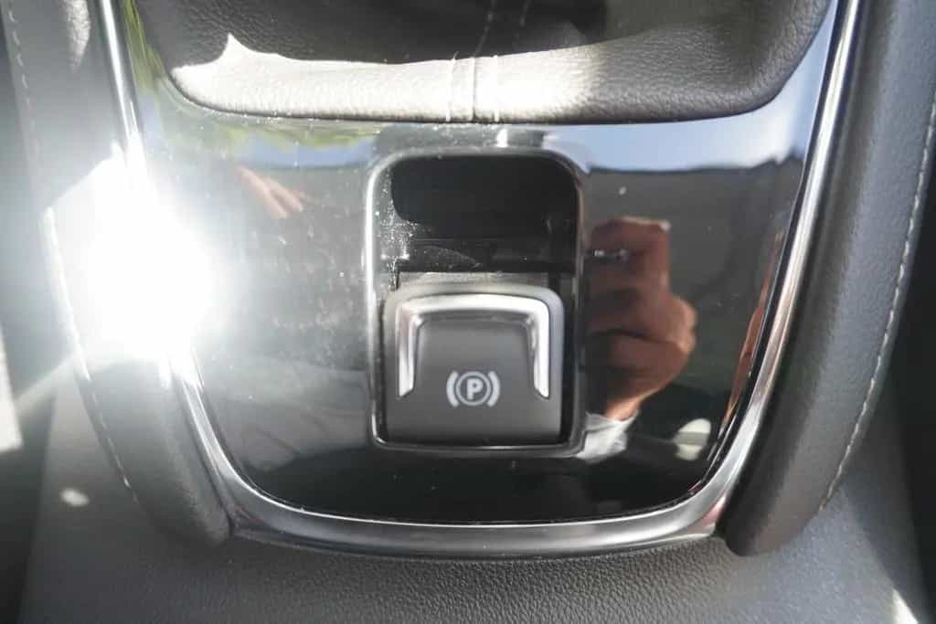 Opel Grandland 1.2 Elegance LED Navi Totwinkel Kamera 07/2020-photo-14