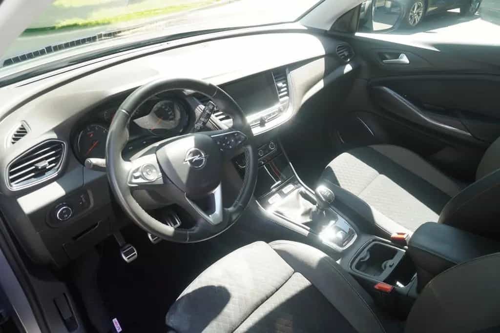 Opel Grandland 1.2 Elegance LED Navi Totwinkel Kamera 07/2020-photo-7