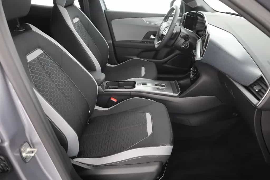 Opel Mokka 1.2 DI Turbo Aut. LED Tempomat Winter 12/2025-photo-21