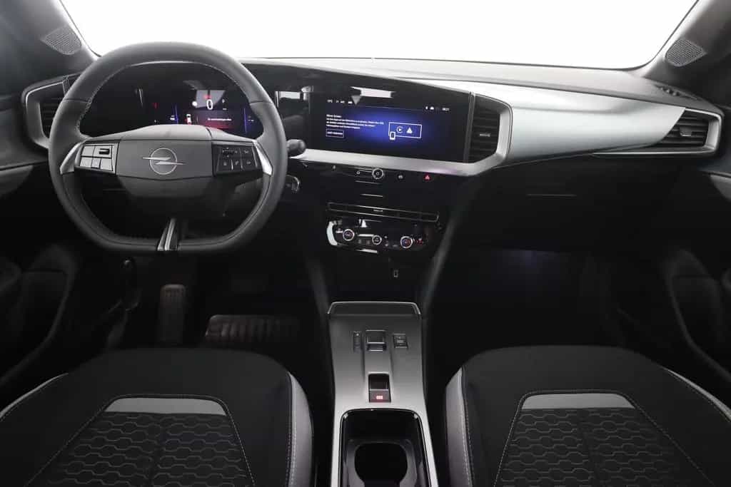 Opel Mokka 1.2 DI Turbo Aut. LED Tempomat Winter 12/2025-photo-8