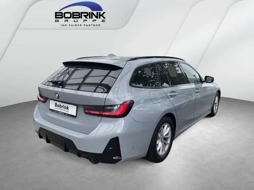 BMW 320 d Touring M Sport Stop&Go adap. LED Parkass. 03/2023-photo-3