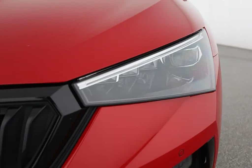 Skoda Scala 1.5 TSI Monte Carlo LED Navi Panorama ACC 07/2020-photo-25