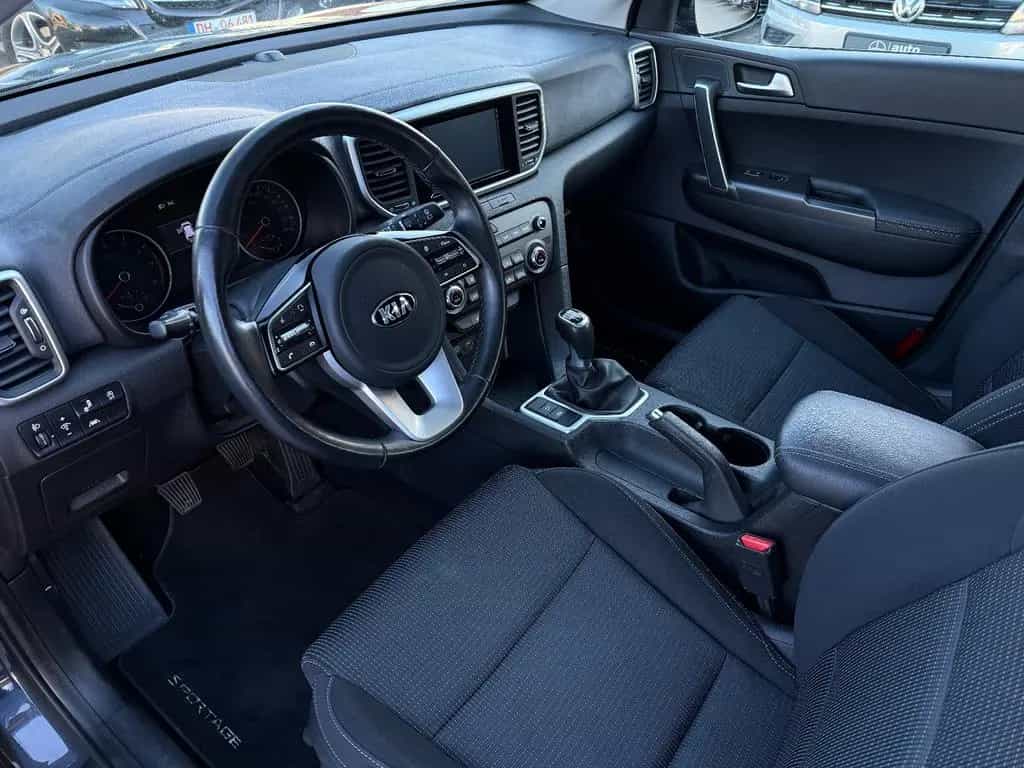 Kia Sportage 1.6, Kamera, 1. Hand, TÜV & Serivce neu 07/2019-photo-17