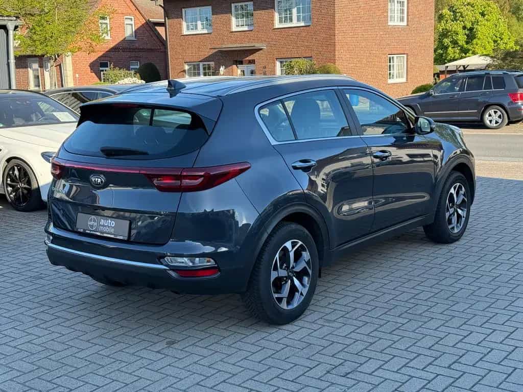 Kia Sportage 1.6, Kamera, 1. Hand, TÜV & Serivce neu 07/2019-photo-4