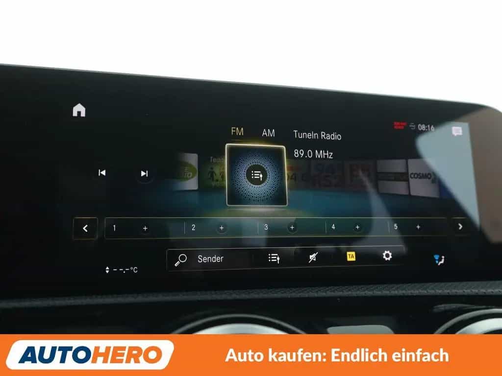 Mercedes-Benz A 200 Limousine A 200 AMG Line Aut.*NAVI*LED*HUD*ACC* 08/2019-photo-22