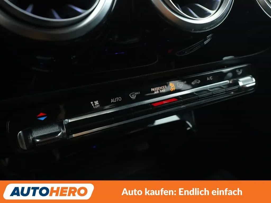Mercedes-Benz A 200 Limousine A 200 AMG Line Aut.*NAVI*LED*HUD*ACC* 08/2019-photo-24