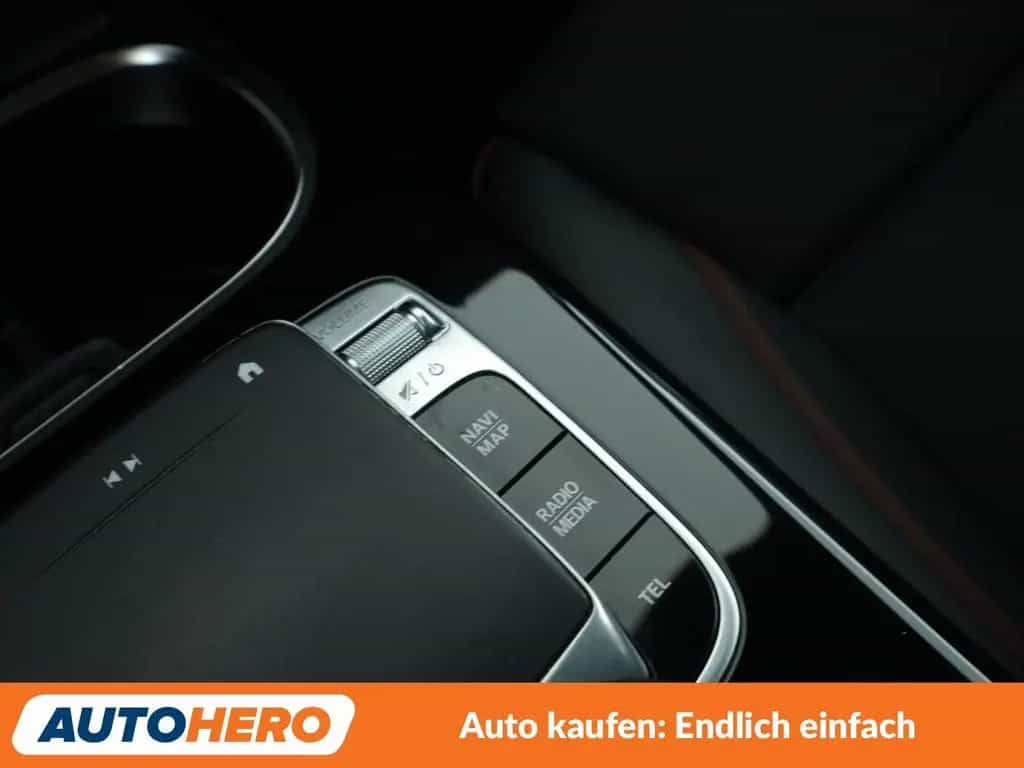 Mercedes-Benz A 200 Limousine A 200 AMG Line Aut.*NAVI*LED*HUD*ACC* 08/2019-photo-27