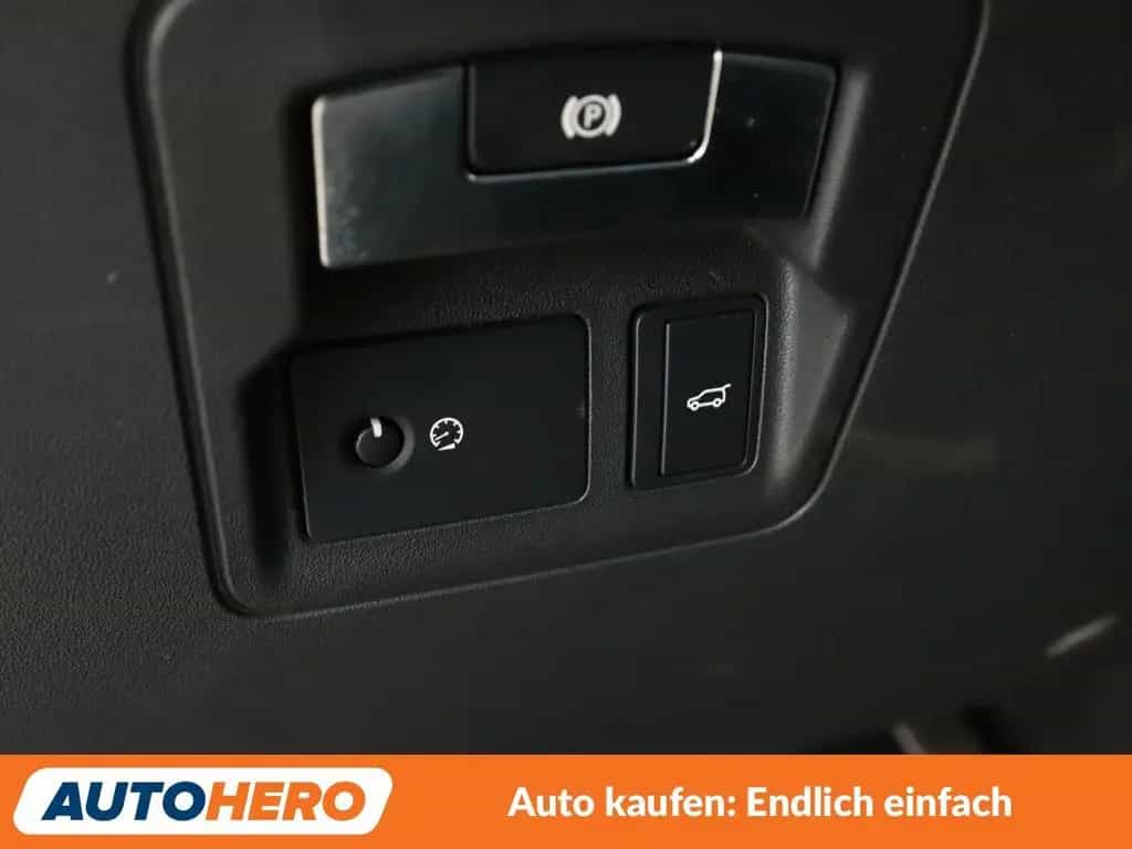 Land Rover Range Rover Rover Velar 3.0 V6 Diesel HSE R-Dynamic 05/2018-photo-32