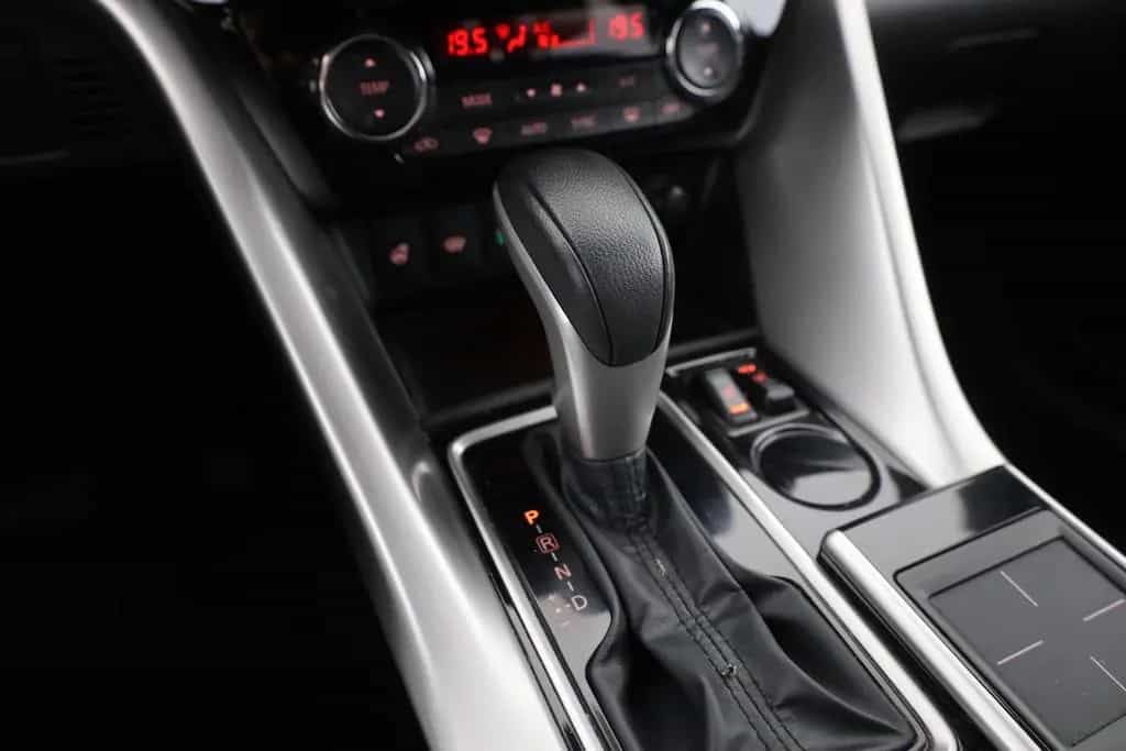 Mitsubishi Eclipse Cross 1.5 T-MIVEC Aut. LED AHK Kamera 04/2020-photo-14