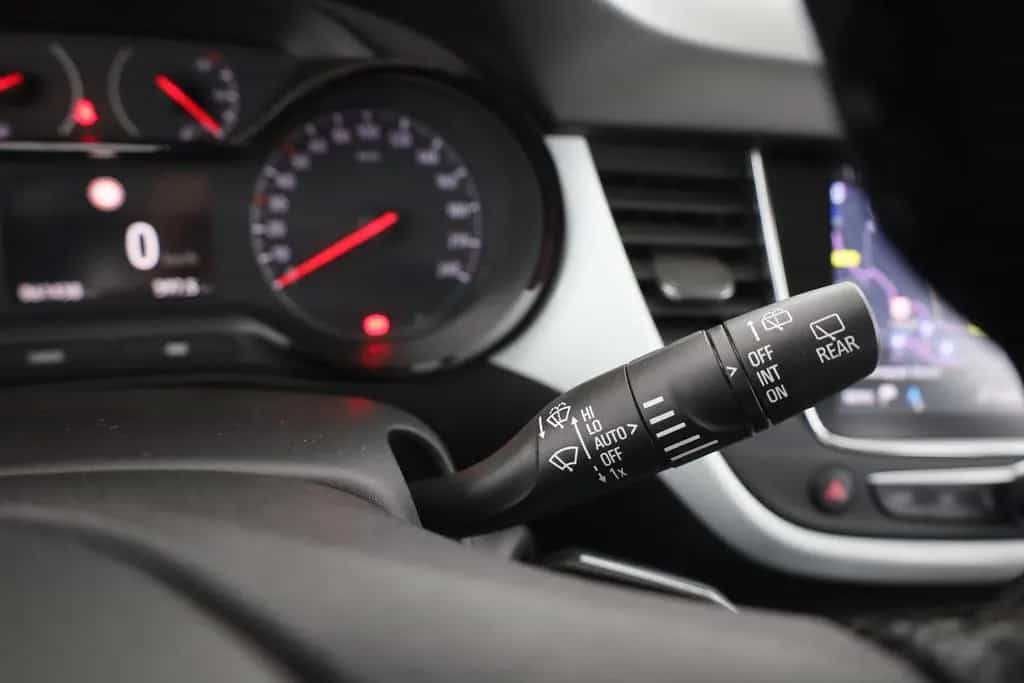 Opel Crossland 1.2 Turbo LED Navi Sitzheizung Kamera 10/2020-photo-19