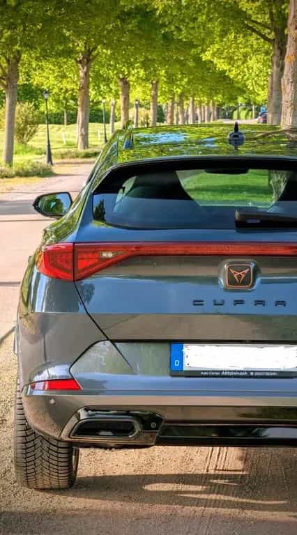 Cupra Formentor WERKSGARANTIE + DSG + AHK + TÜV NEU 04/2023-photo-4