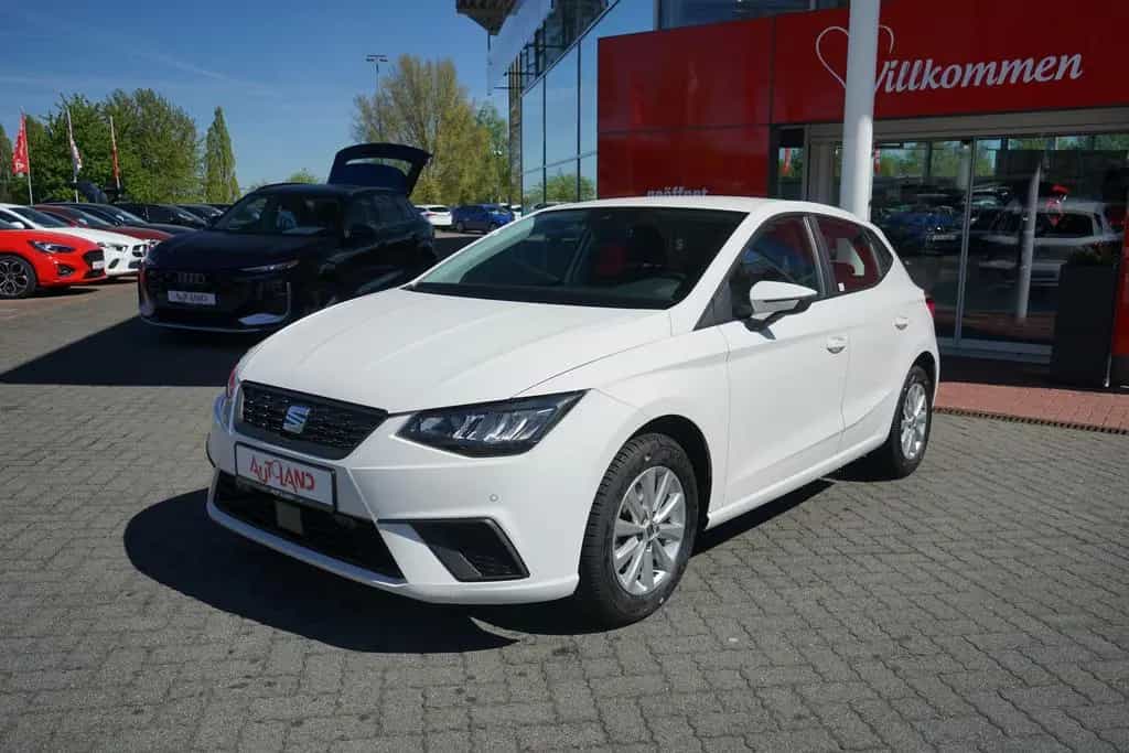 Seat Ibiza 1.0 TSI Style DSG LED Navi PDC Tempomat 07/2022-photo-1