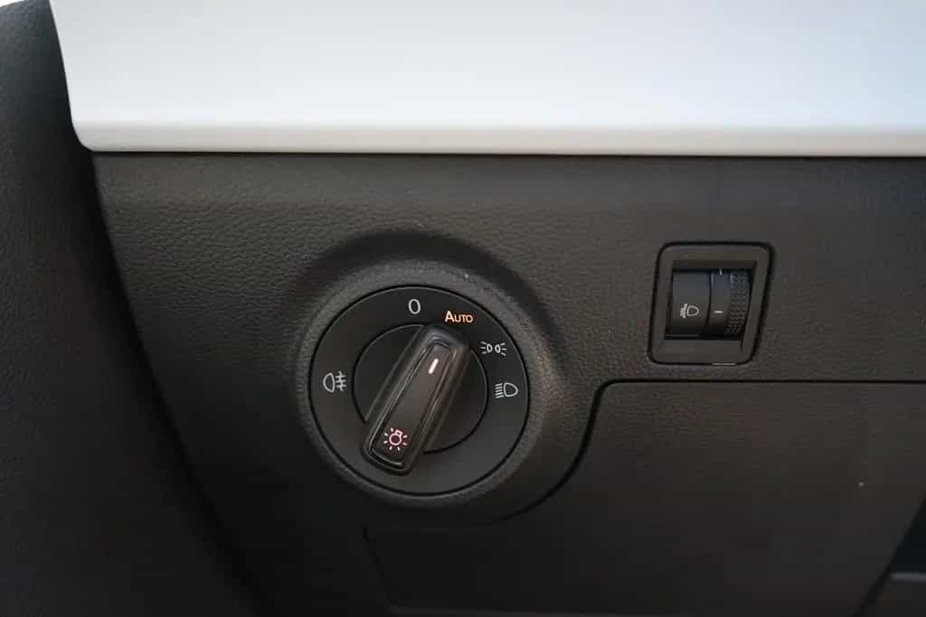 Seat Ibiza 1.0 TSI Style DSG LED Navi PDC Tempomat 07/2022-photo-26
