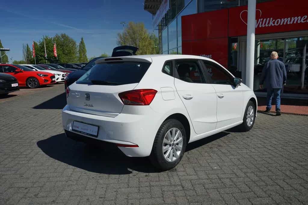 Seat Ibiza 1.0 TSI Style DSG LED Navi PDC Tempomat 07/2022-photo-5