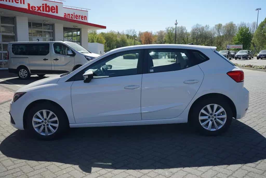 Seat Ibiza 1.0 TSI Style DSG LED Navi PDC Tempomat 07/2022-photo-8