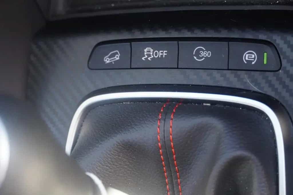 MG ZS 1.0 T-GDI Luxury LED Navi 360° Leder Panorama 12/2023-photo-22