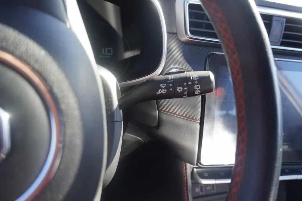 MG ZS 1.0 T-GDI Luxury LED Navi 360° Leder Panorama 12/2023-photo-26