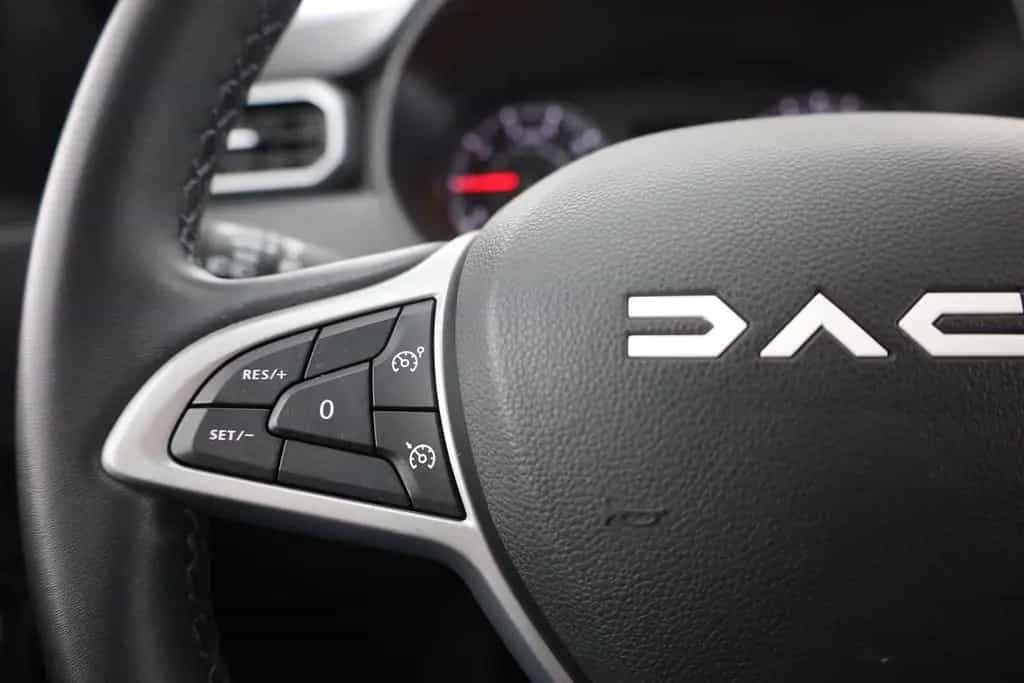 Dacia Duster 1.3 TCe EDC 150 Journey LED Navi Kamera 03/2023-photo-15