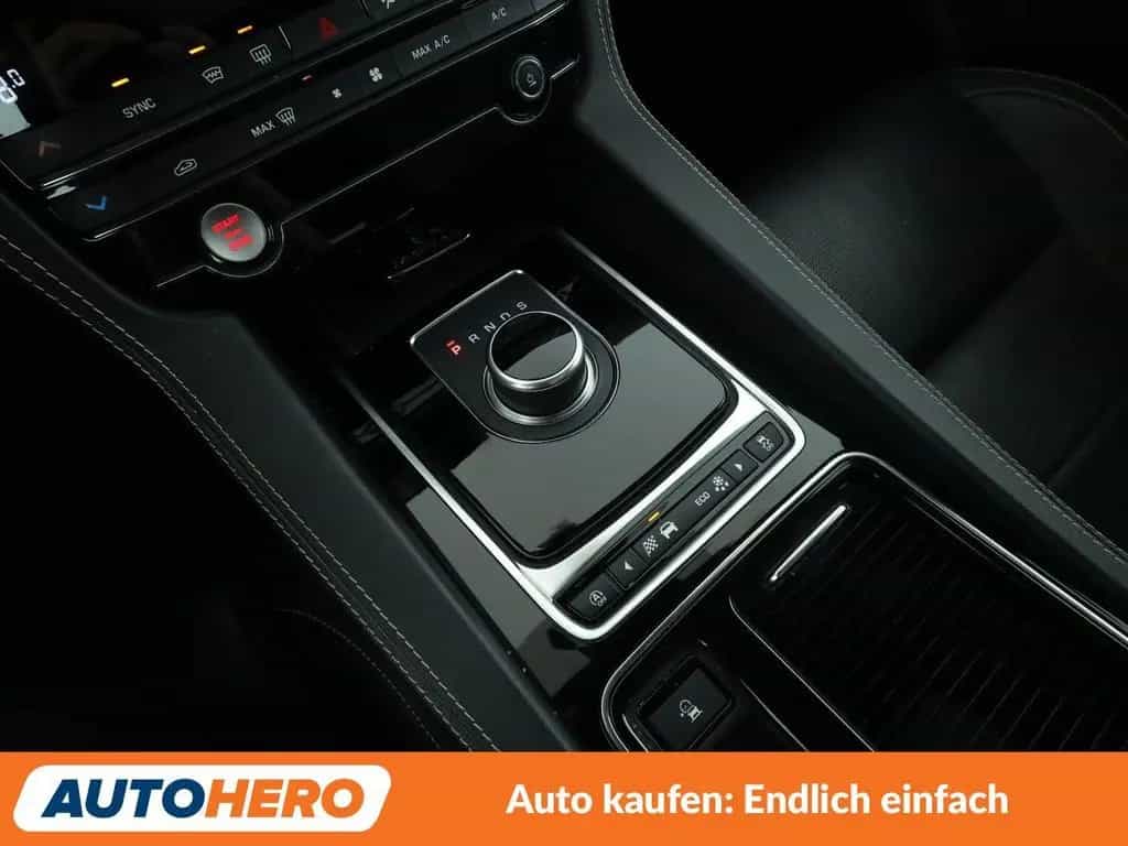 Jaguar F-Pace 30d R-Sport AWD Aut.*NAVI*TEMPO*CAM*PDC* 12/2018-photo-29