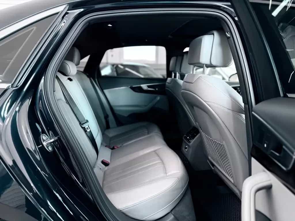 Audi A4 quattro S line B&O Kamera Virtual 06/2020-photo-13
