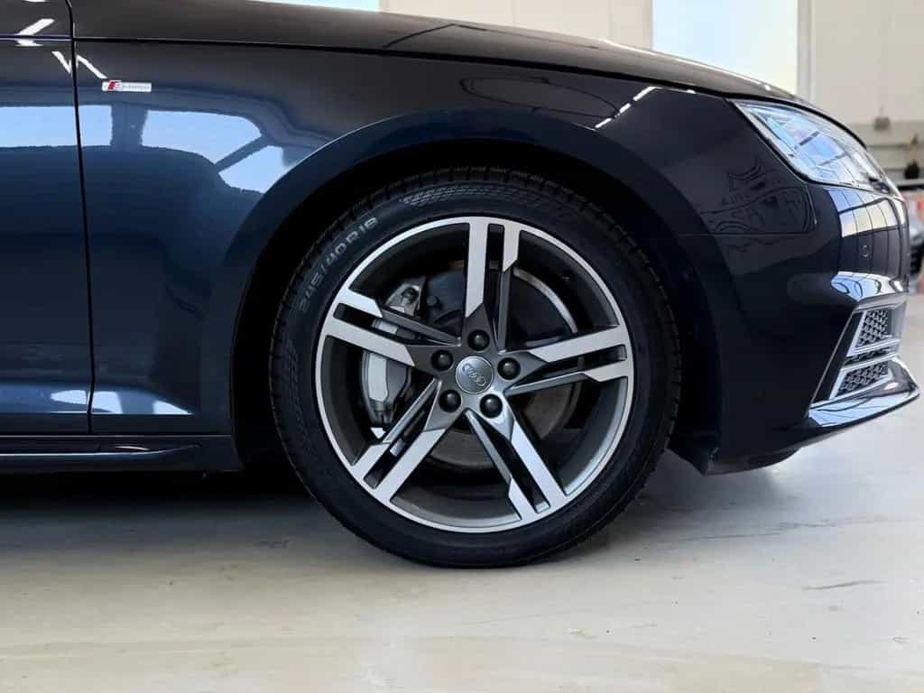 Audi A4 quattro S line B&O Kamera Virtual 06/2020-photo-3