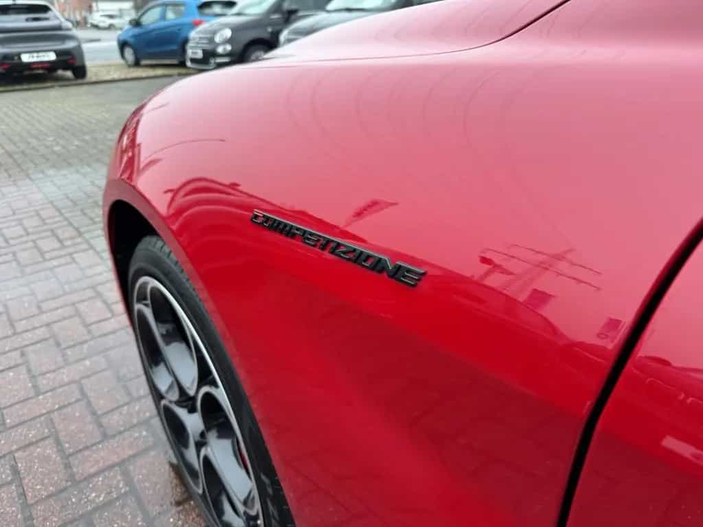 Alfa Romeo Giulia Competizione+SCHIEBEDACH+HARMAN+LEDER+BRE 07/2023-photo-10