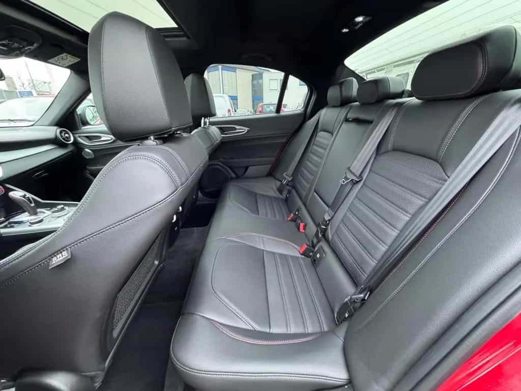 Alfa Romeo Giulia Competizione+SCHIEBEDACH+HARMAN+LEDER+BRE 07/2023-photo-15