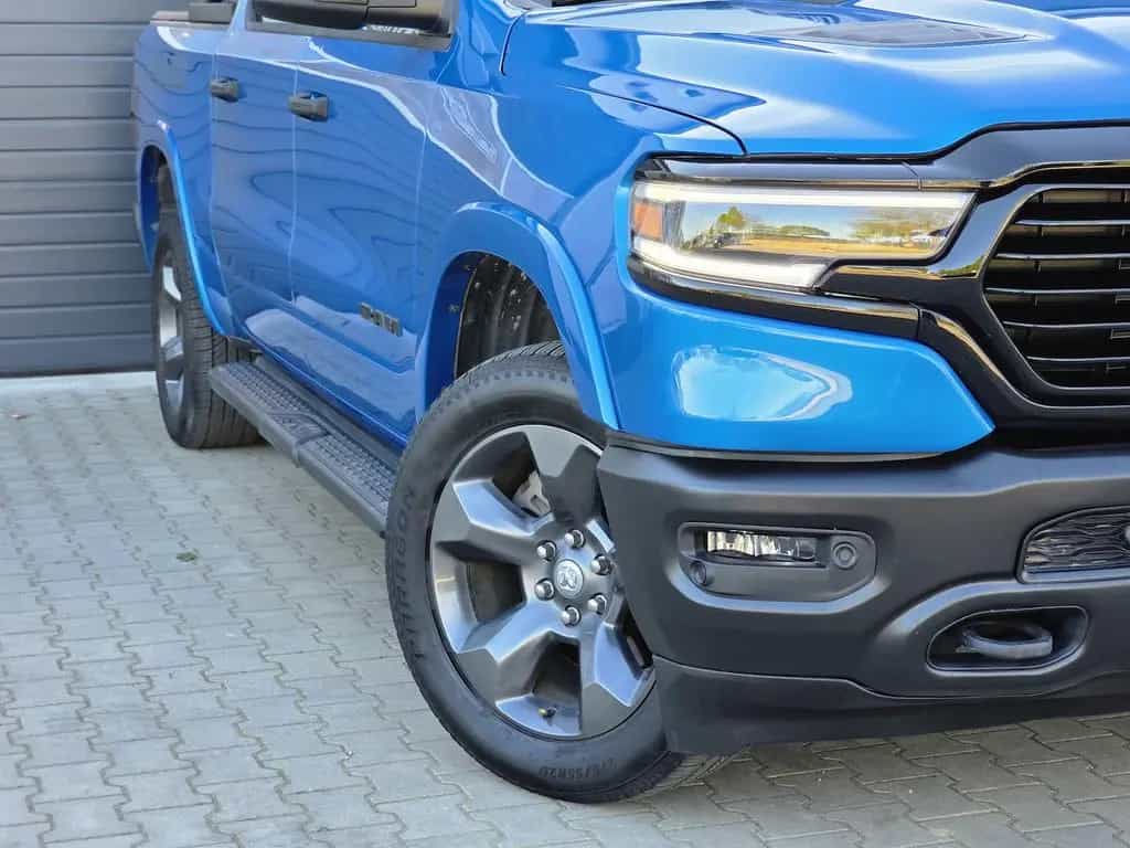 Dodge RAM 1500 5.7 4x4 BTS Edition Kamera Navi AHK LED 05/2023-photo-2