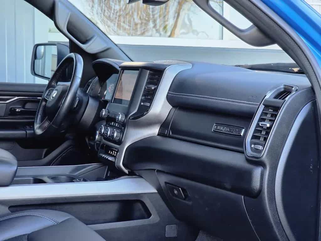 Dodge RAM 1500 5.7 4x4 BTS Edition Kamera Navi AHK LED 05/2023-photo-29