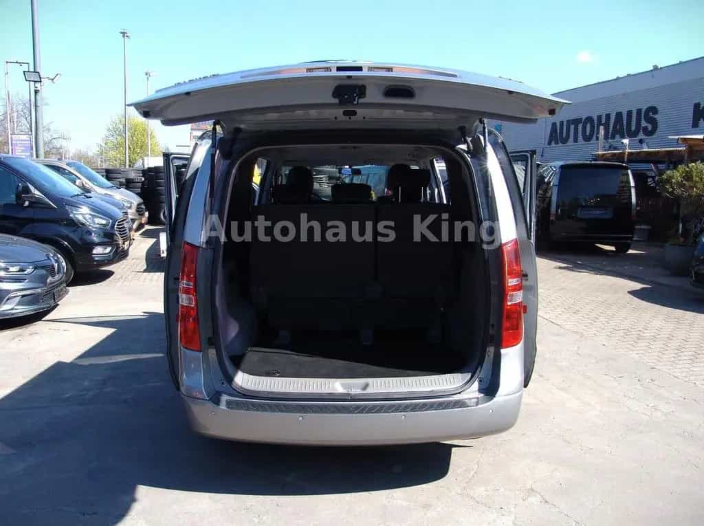 Hyundai H-1 H1 Travel Premium -AUT/Leder/8Sit 11/2017-photo-17