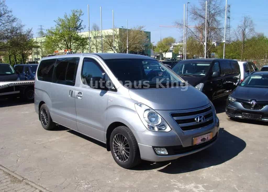 Hyundai H-1 H1 Travel Premium -AUT/Leder/8Sit 11/2017-photo-21