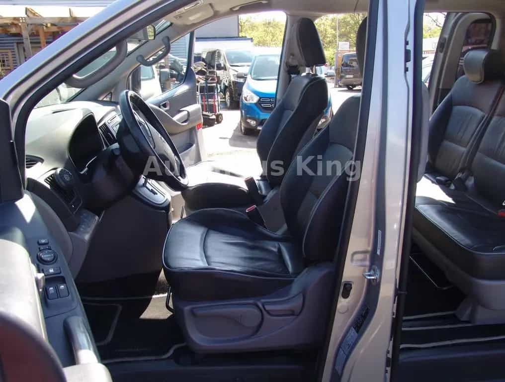 Hyundai H-1 H1 Travel Premium -AUT/Leder/8Sit 11/2017-photo-6