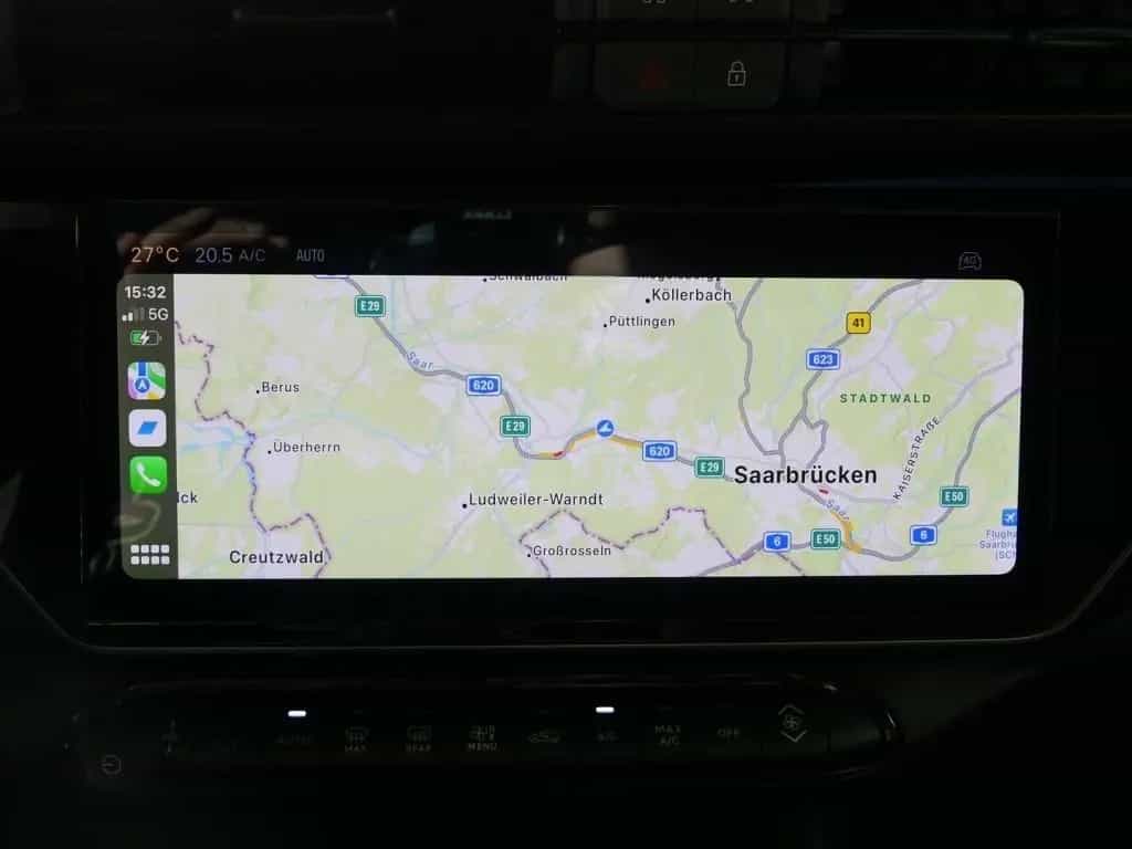 Alfa Romeo Junior IBRIDA TI 1.2 VGT 145PS DCT6 SCHIEBEDACH 05/2026-photo-21
